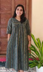 Cotton A-line kurti (Green) - Image 3